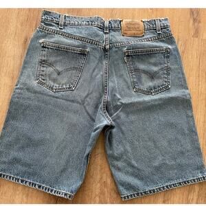VTG 90s Levi's 550 Relaxed Fit Baggy Shorts Medium Wash size 38 x 11